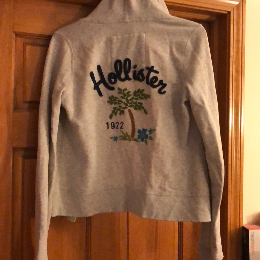 Hollister gray hoodie